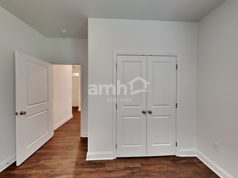Building Photo - 4947 Pebble Bridge Wy