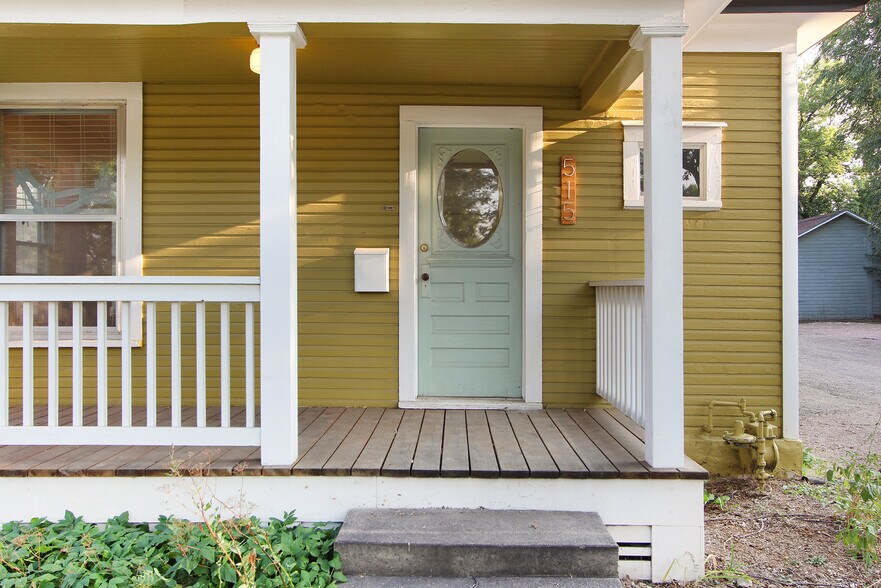 Building Photo - 515 West Mulberry Street