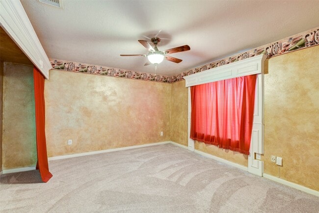 Building Photo - 8918 Cade Dr