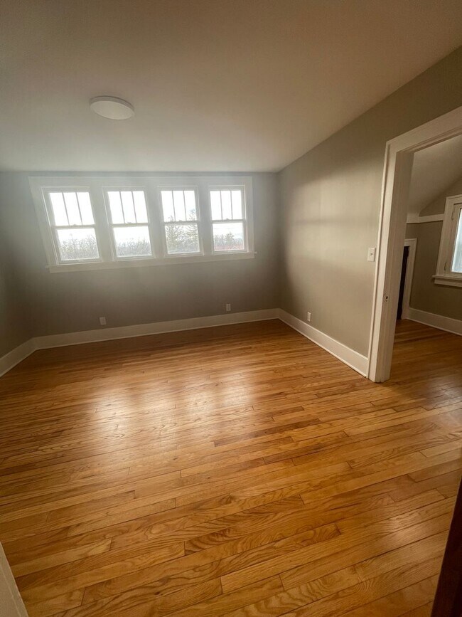 Building Photo - Four Bedroom Farmhouse on Three Acres