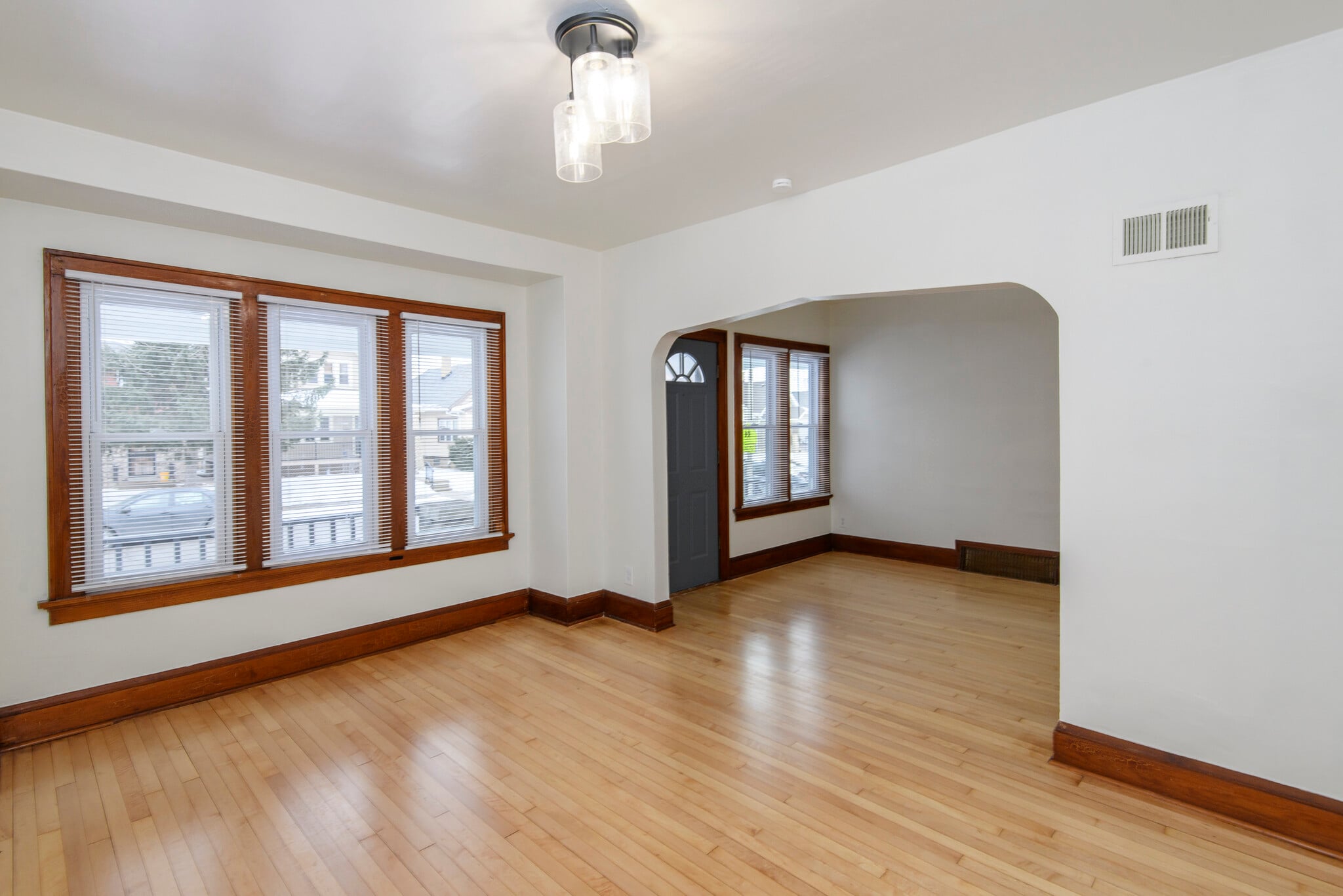 Building Photo - 3472 S 15th Pl