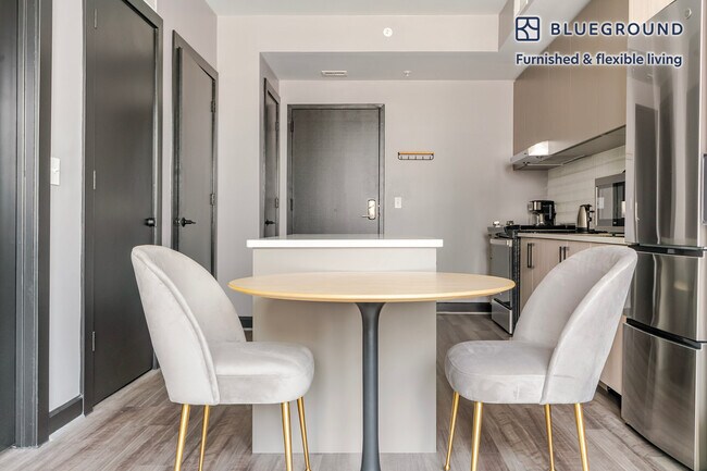 Building Photo - 1313 L St NW