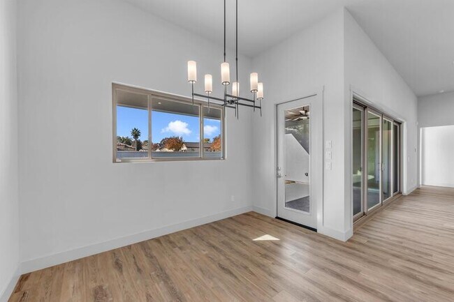 Building Photo - 105 Gillespie Ct