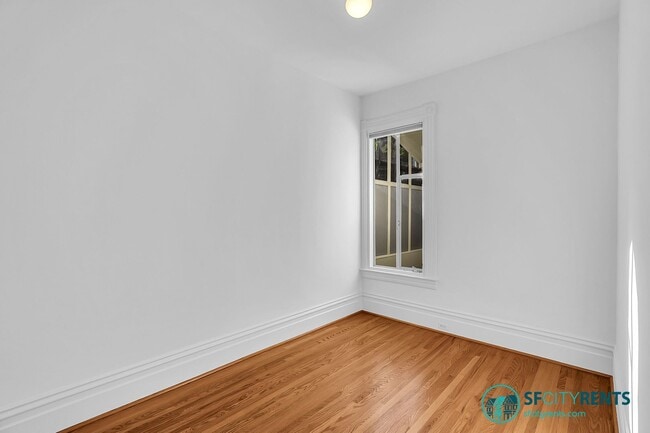 Building Photo - Castro: Single Family Home in the Heart of the Castro w/ Yard & Garage