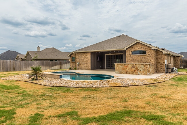 Building Photo - 222 Sand Flat Ln