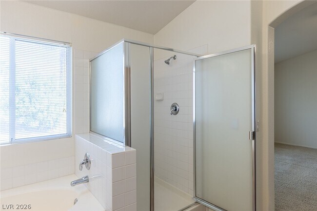 Building Photo - 718 Tiffany Bend St