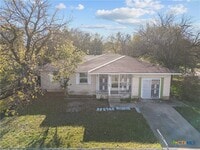 Building Photo - 1302 Metropolitan Dr