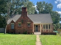 Building Photo - 3485 Wellington Rd