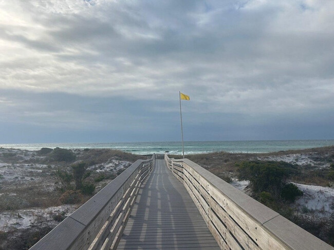 Building Photo - 112 Seascape Dr