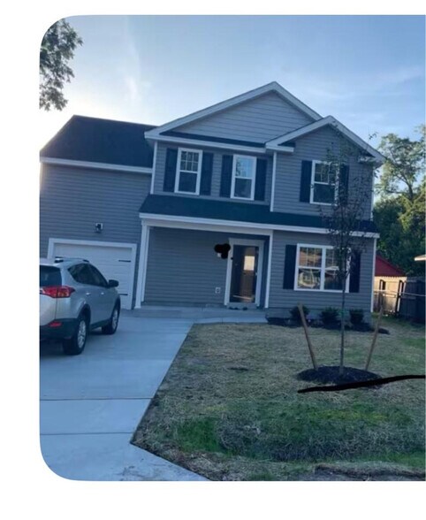 Primary Photo - 1331 Laurel Ave