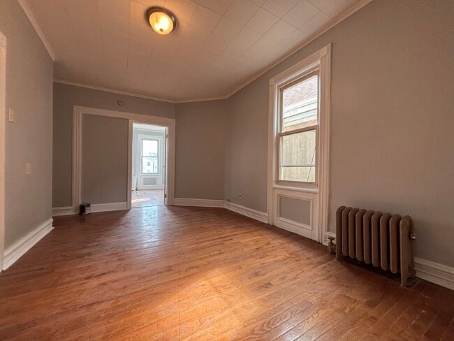Building Photo - 144 E Jersey St