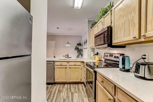 Building Photo - 170 Veracruz Dr