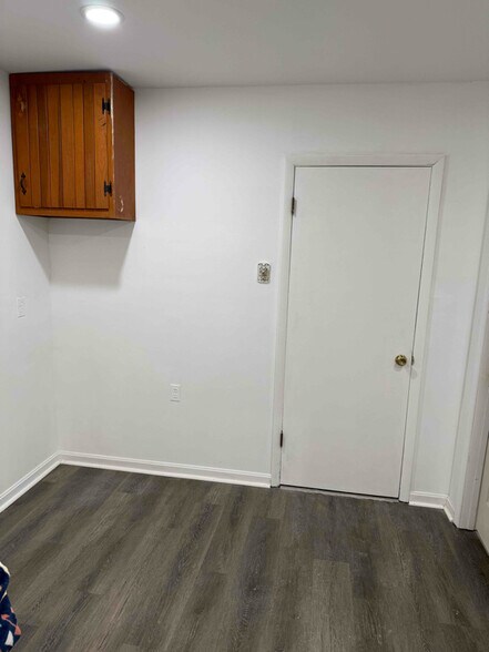 Building Photo - 14756 Delta Ct