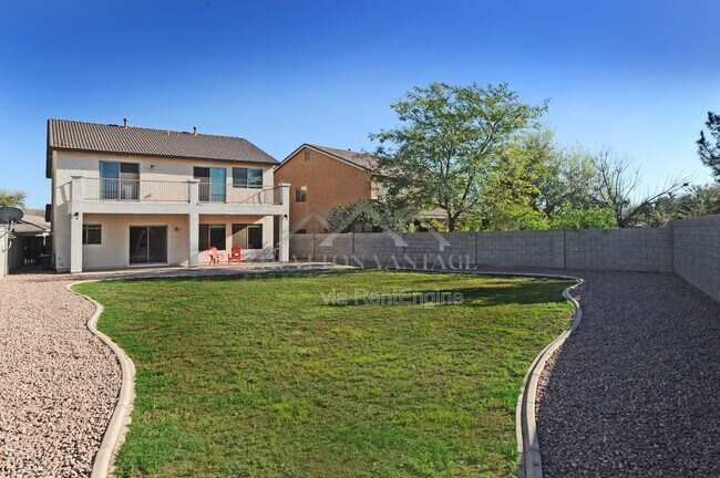 Building Photo - 618 E Payton Cir