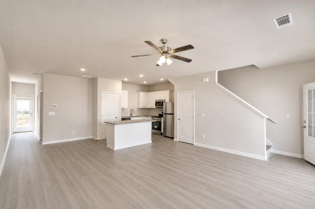Building Photo - 4244 Crosby Ln