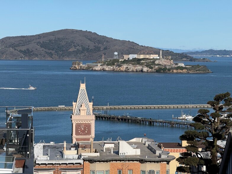 Views from the unit - 1015 Francisco St