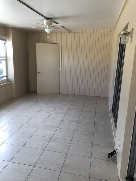 Laundry/Bonus - 805 Foresteria Dr