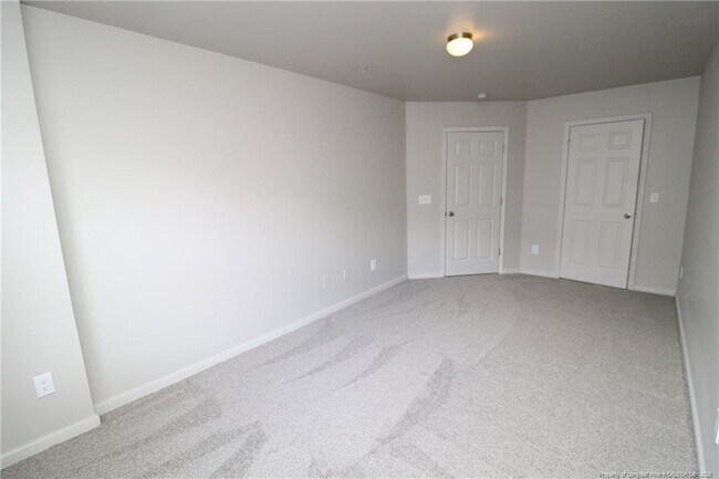 Building Photo - 5110 Neuse Commons Ln