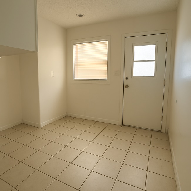 Building Photo - 24425 Woolsey Canyon Rd