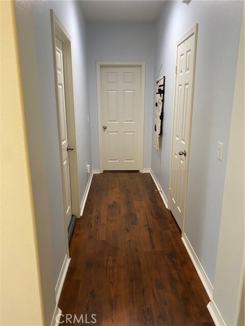 Building Photo - 425 Deodar St