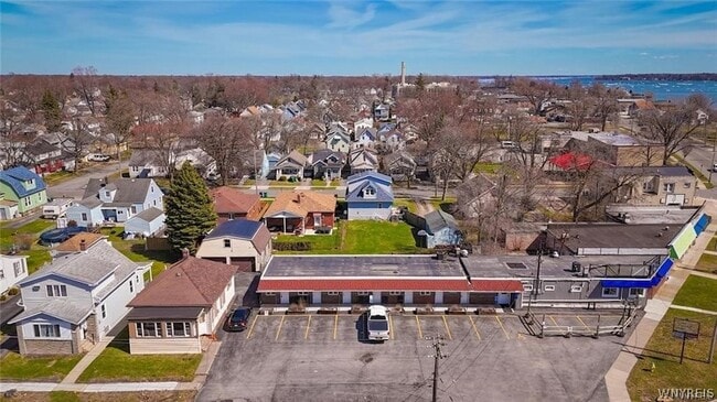 Building Photo - 6908 Buffalo Ave