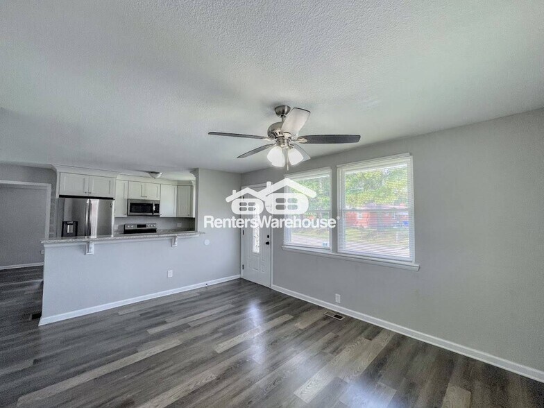 Building Photo - 1407 Yeadon Rd