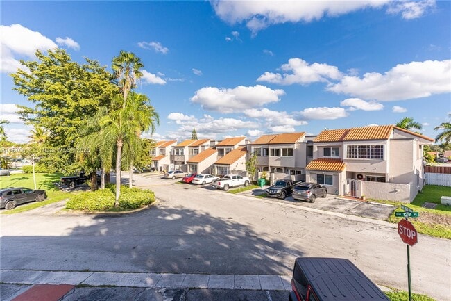 Building Photo - 6514 SW 128th Pl