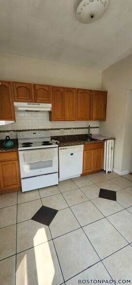 Building Photo - 22 Euston St