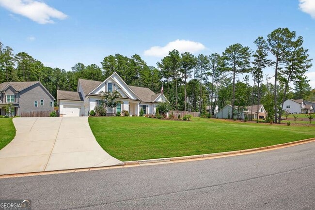 Building Photo - 2121 Charmond Dr