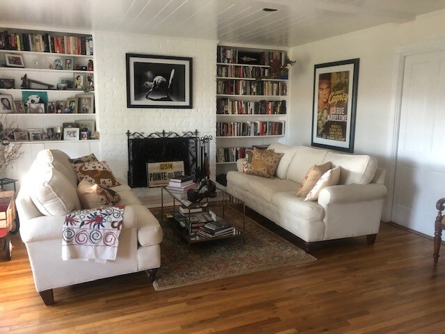 Living Room - 7323 W 90th St