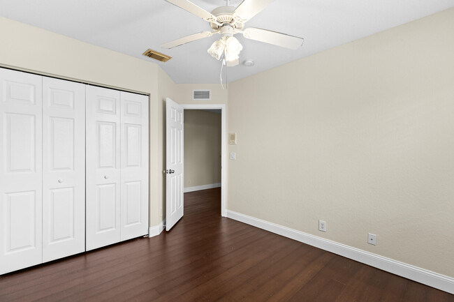 Building Photo - 6219 Eaton St