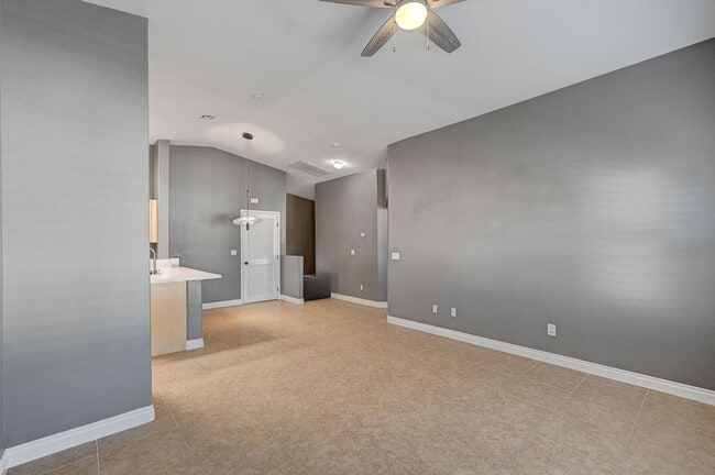 Building Photo - 9333 Leaping Deer Pl