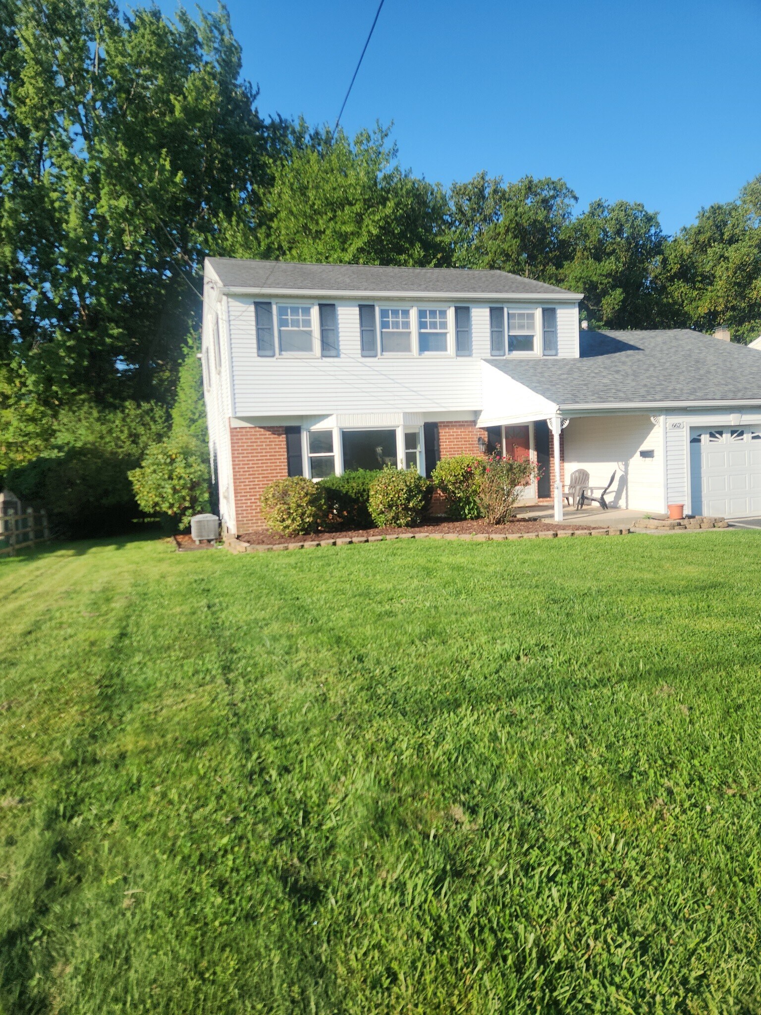 Building Photo - 662 Parmentier Rd