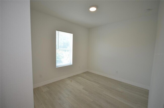 Building Photo - 272 Pelton Cir