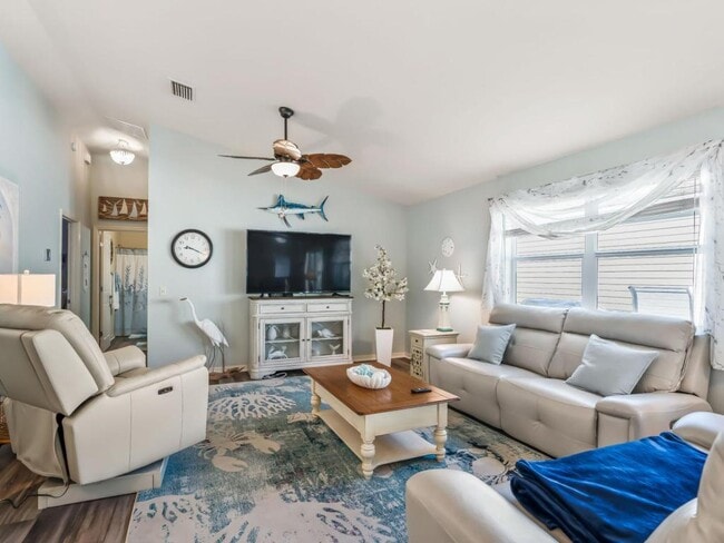 Building Photo - 3742 Viscaya Ct