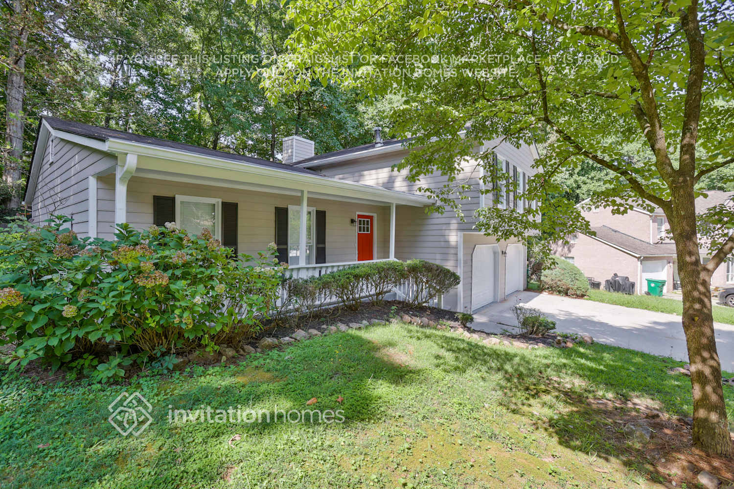 Building Photo - 690 Greenhedge Dr