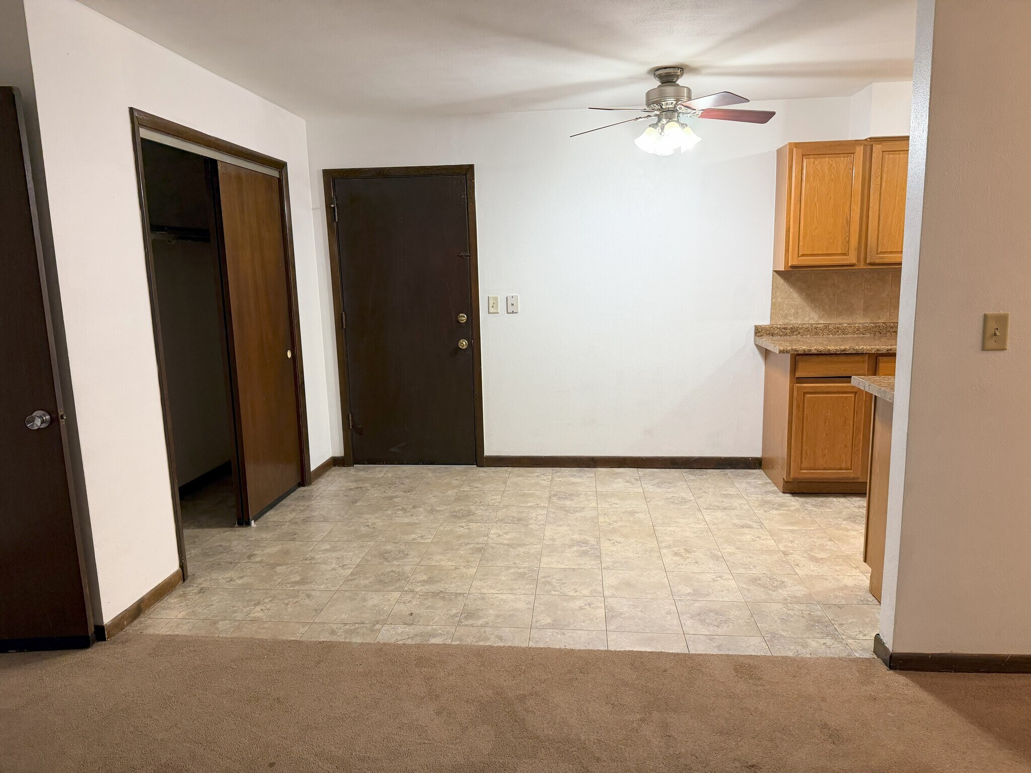 Unit entrance view - 10 St Paul St