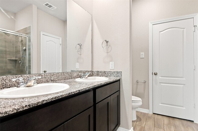 Building Photo - 24710 Russet Bluff Trl
