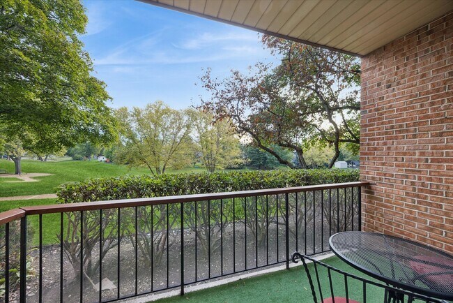 Building Photo - 801 79th St