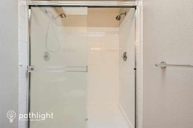 Building Photo - 18308 SE 260th Pl