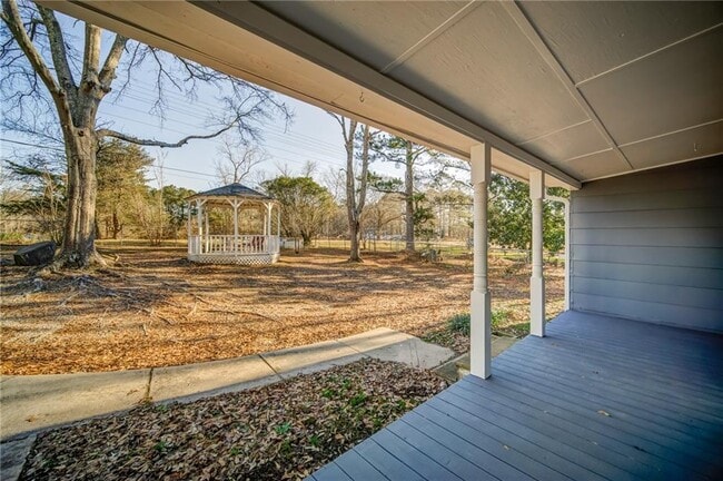 Building Photo - 2563 GA-101