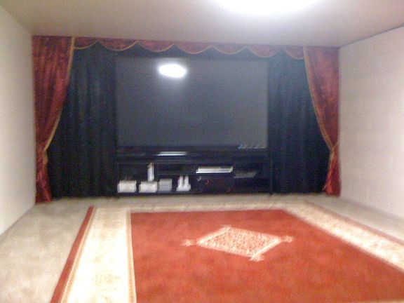 basement - 4489 Spencer St