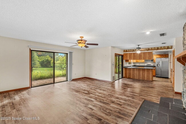 Building Photo - 1387 Gleneagles Ct