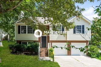 Building Photo - 3 Bedroom Pet-Friendly Home in Wake Forest, NC with Main Street Renewal