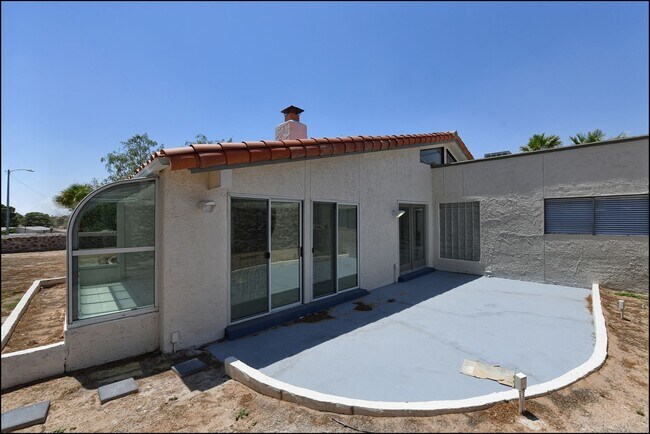 Building Photo - 6300 Jebel Way