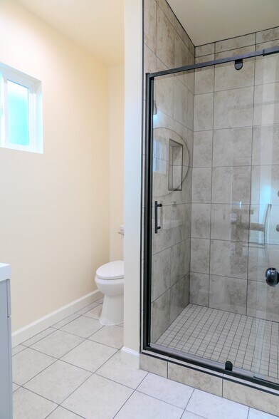 Building Photo - 1009 Arlington Ave