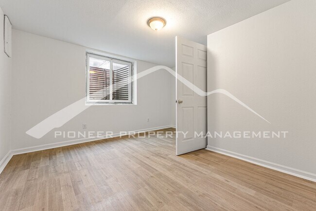 Building Photo - 9615 W 25th Pl