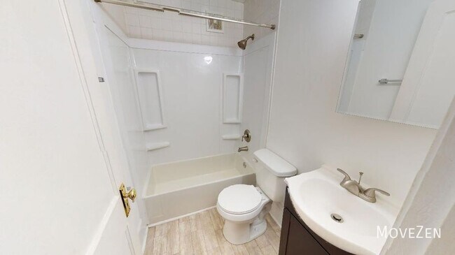 Building Photo - 111 Church St