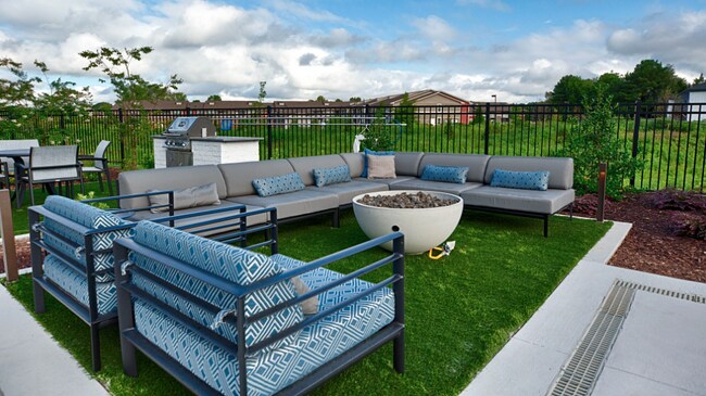 Building Photo - 393 Johns Rd NW