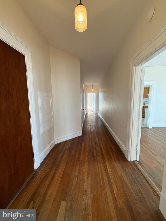 Building Photo - 702 Prince Edward St